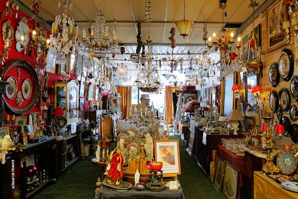 リヨンで過ごす日曜日は『蚤の市』を歩こう