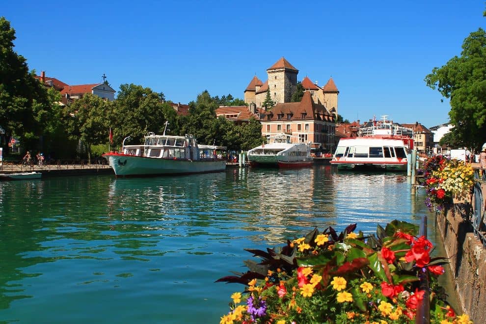 アヌシー&ペルージュ<1日>