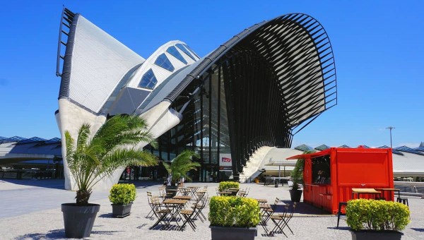 フランス旅行はリヨン空港から始めよう