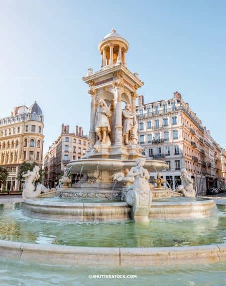 ジャコバン広場