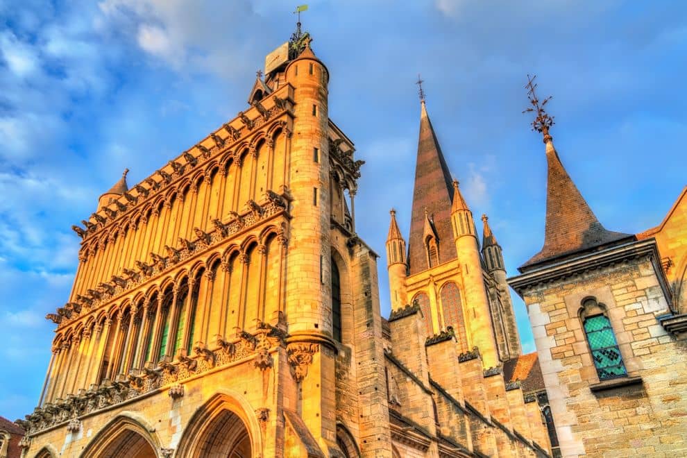 アヴィニヨン 教皇庁